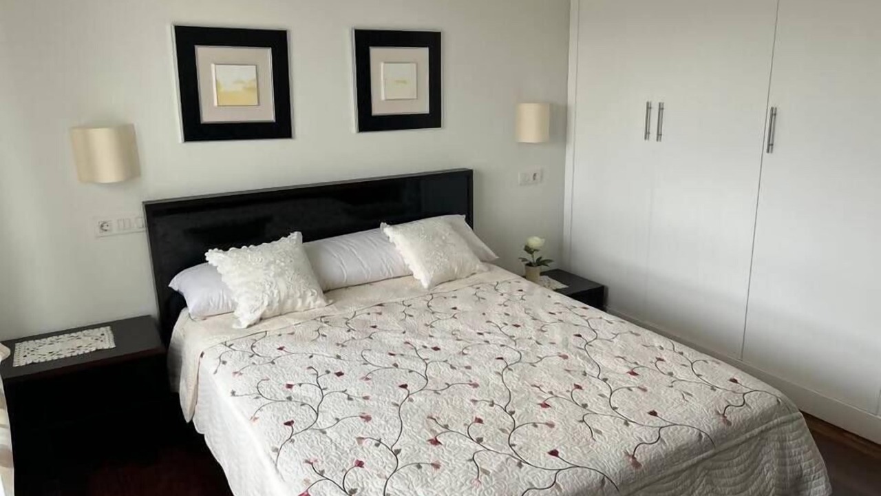 Photo of Bedroom in Perbes