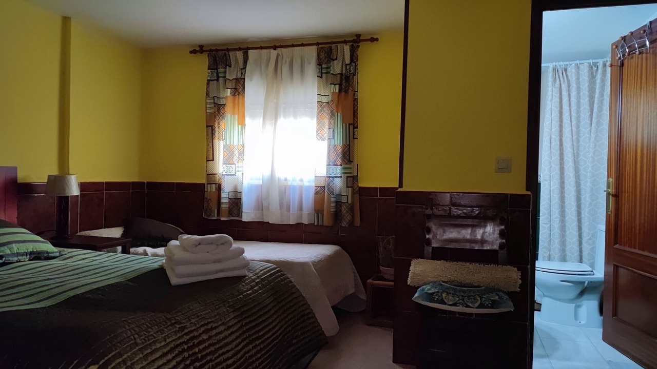 Photo of Bedroom in Navaluenga