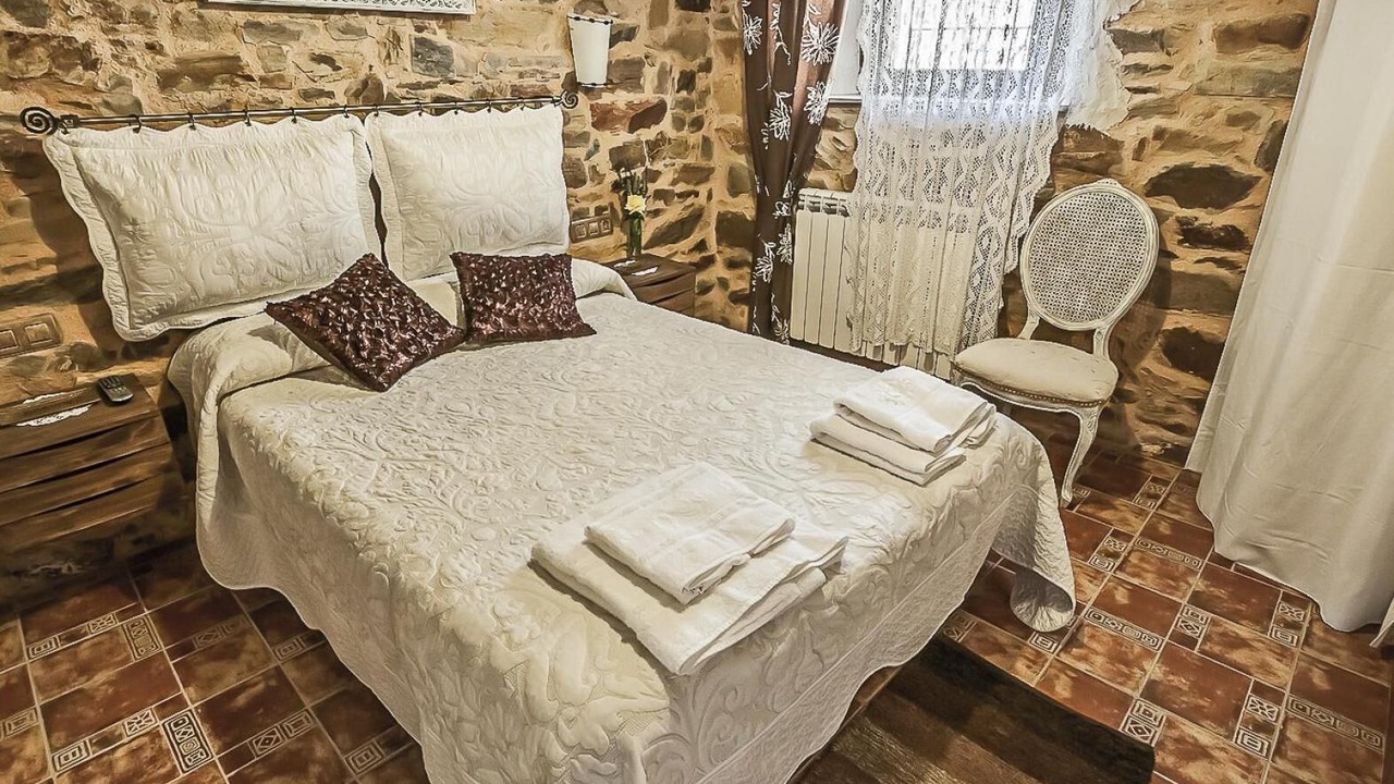 Photo of Bedroom in Valdespino de Somoza