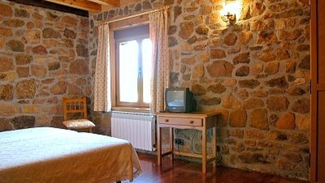 Photo of Bedroom in Rabanera del Pinar