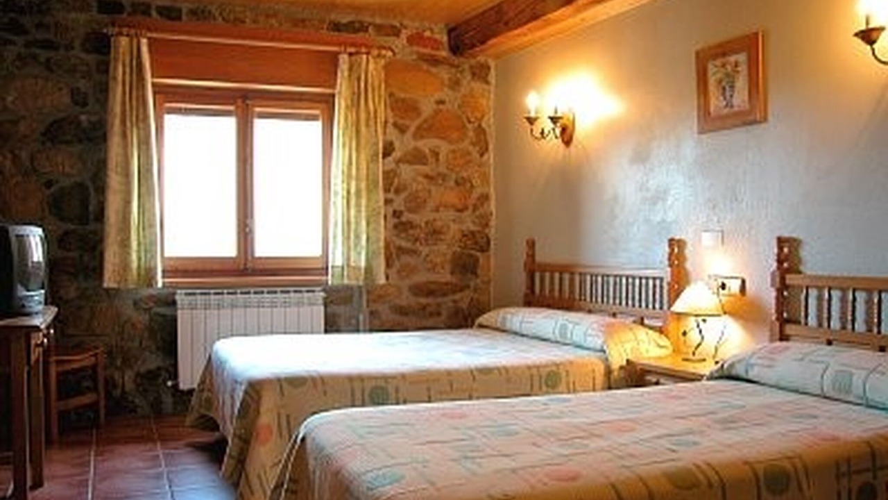 Photo of Bedroom in Rabanera del Pinar