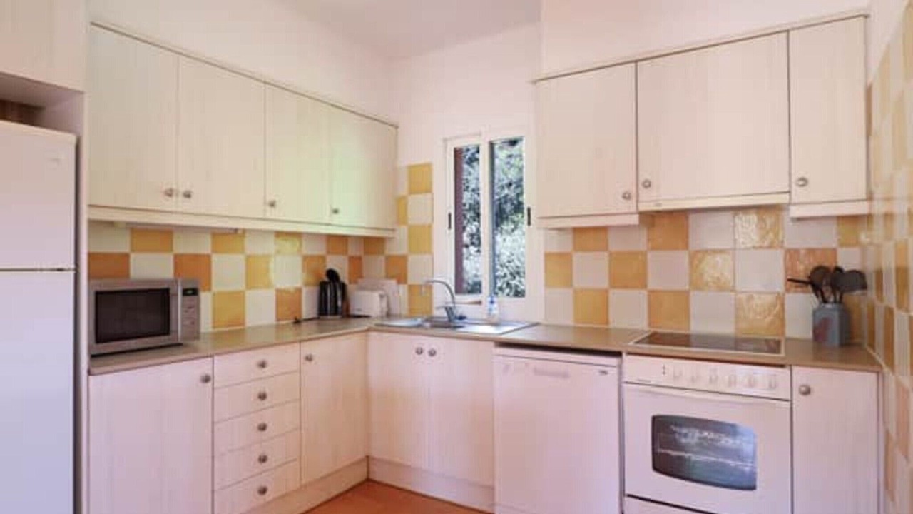 Photo of Kitchen in Cala en Porter