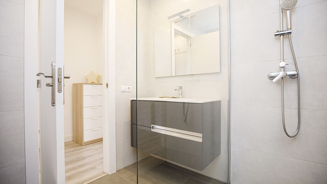 Photo of Bathroom in Montjuic