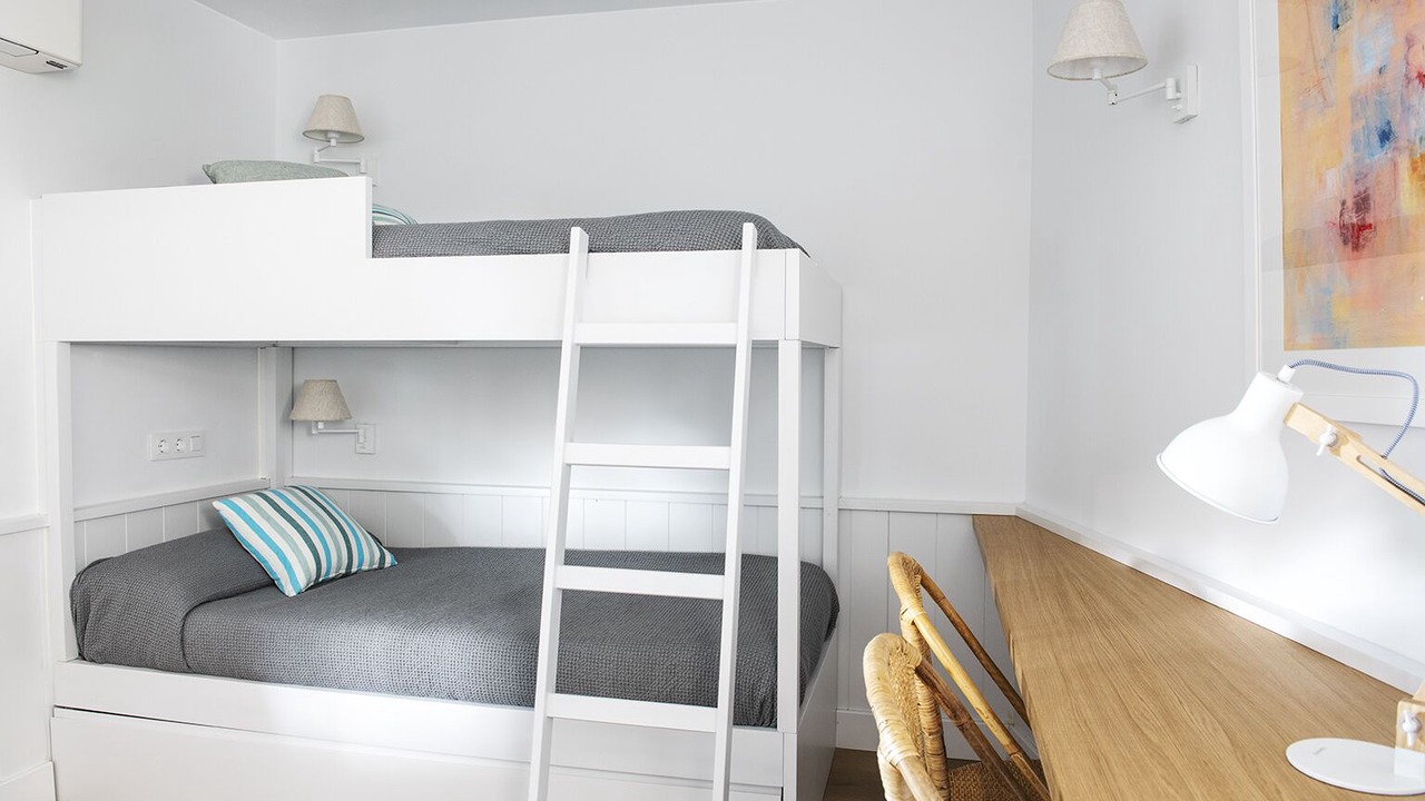 Photo of Bedroom in Llanca