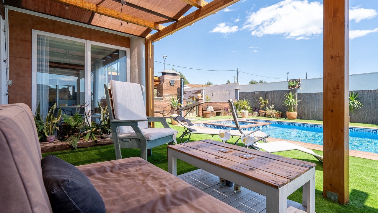 Photo of Outdoor in Bellvey