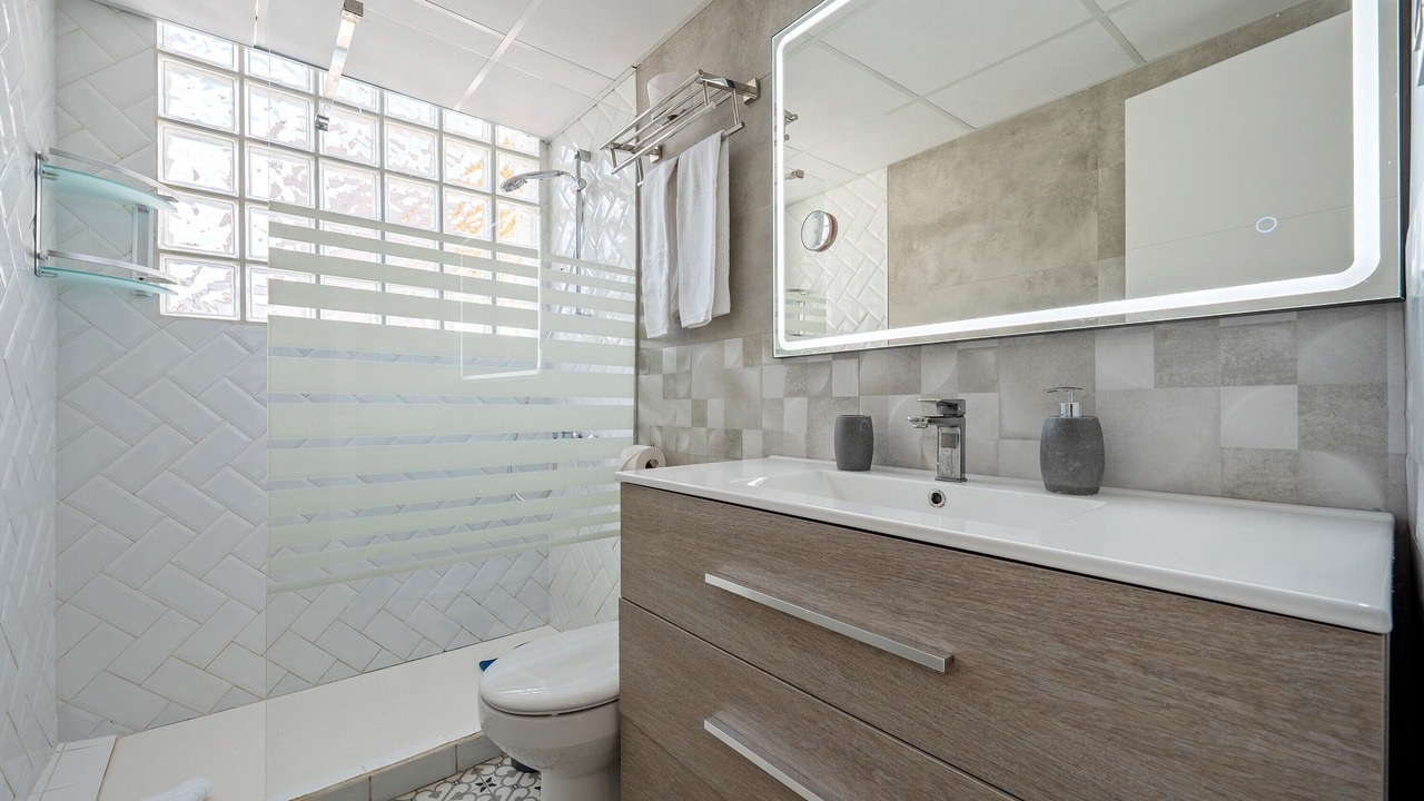 Photo of Bathroom in Bellvey