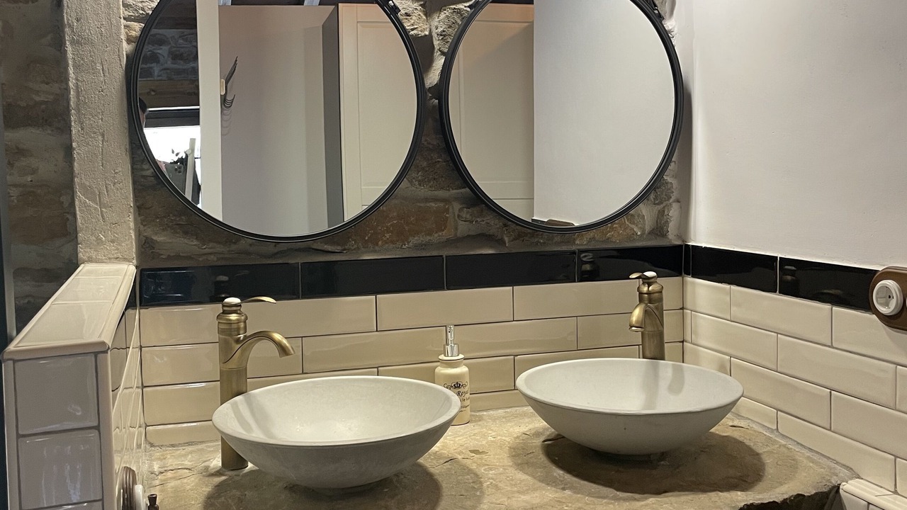 Photo of Bathroom in San Pedro del Romeral