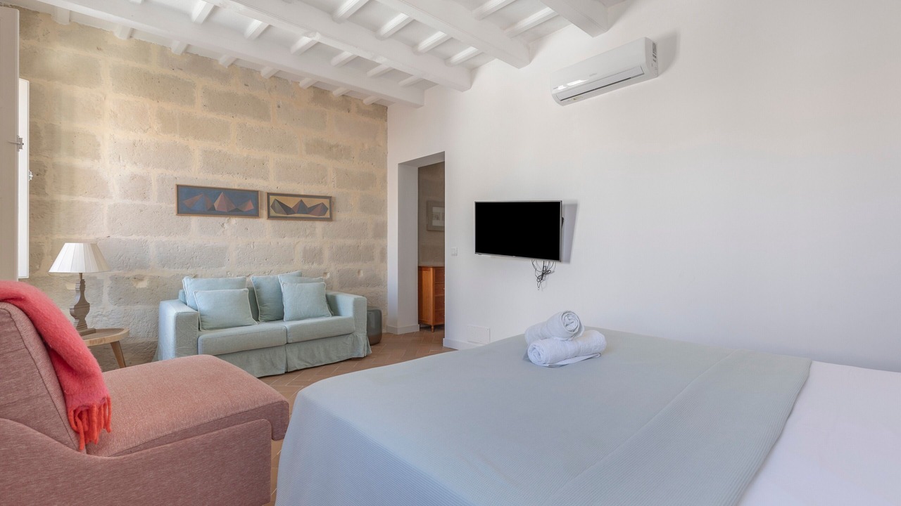 Photo of Bedroom in Mahon