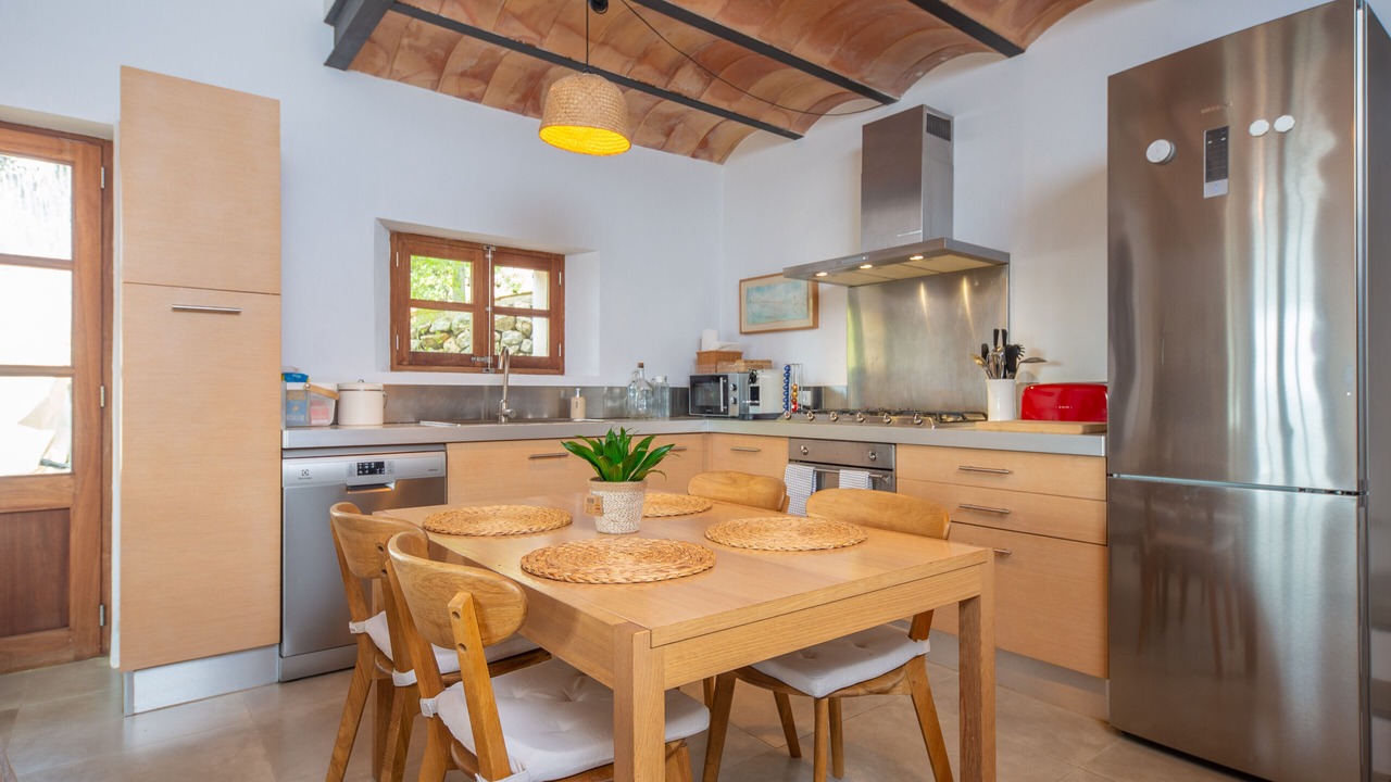 Photo of Kitchen in Biniaraix