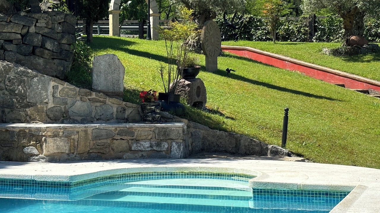 Photo of Outdoor in Abusu