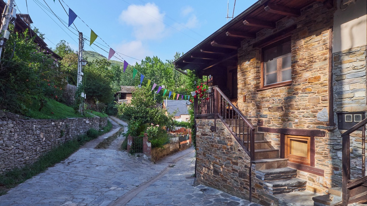 Photo of Outdoor in Rimor