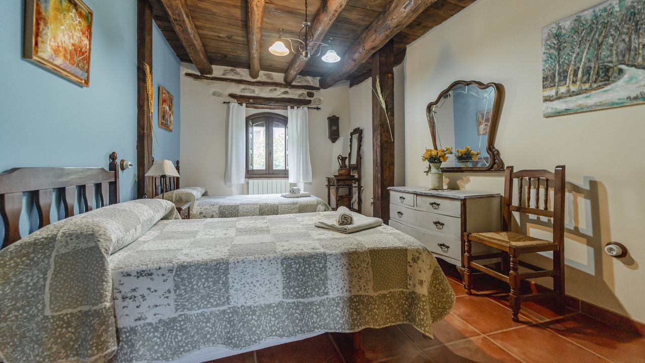 Photo of Bedroom in Canalejas de Penafiel