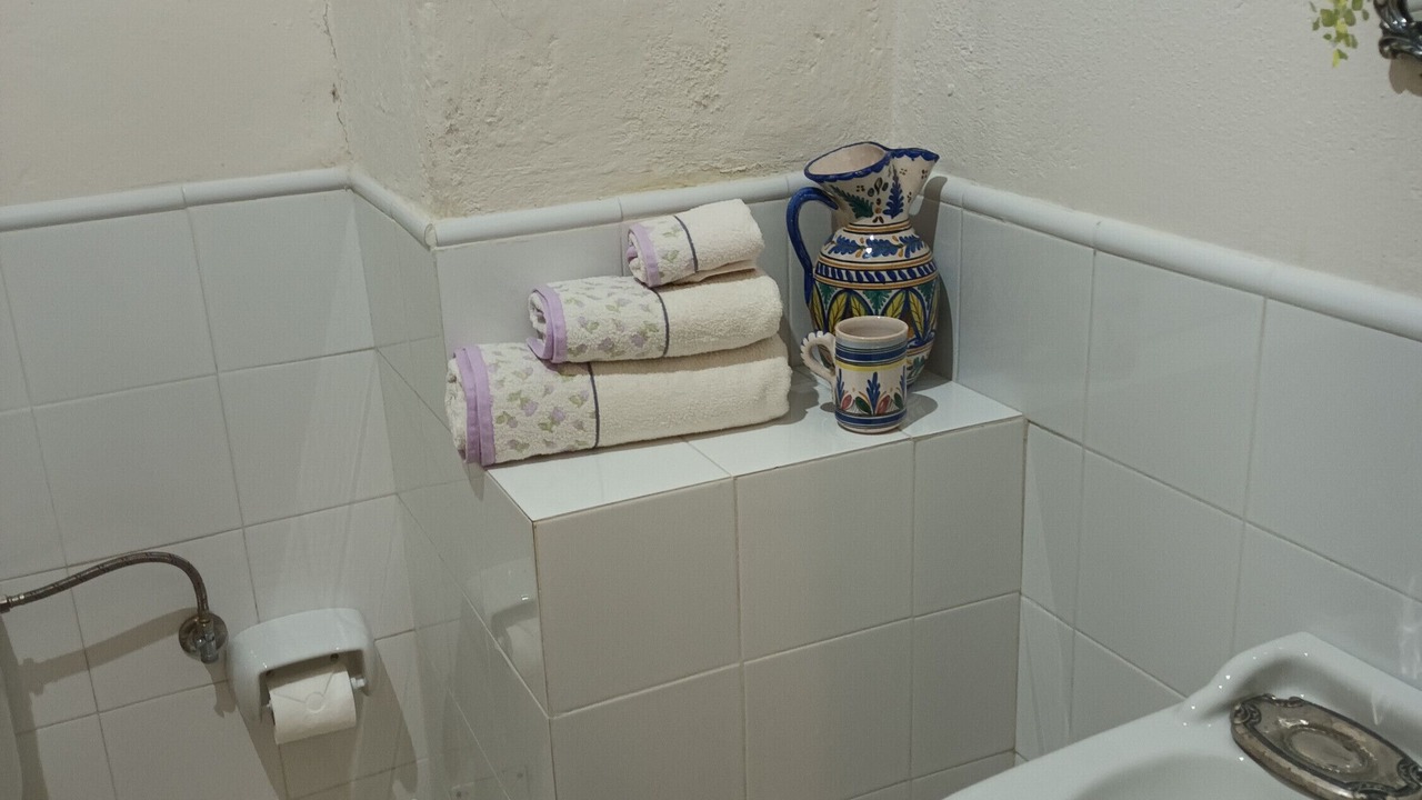 Photo of Bathroom in Becerrea