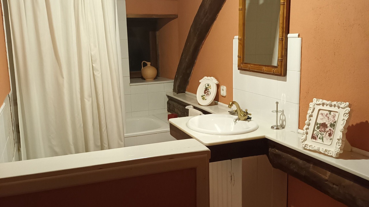 Photo of Bathroom in Becerrea