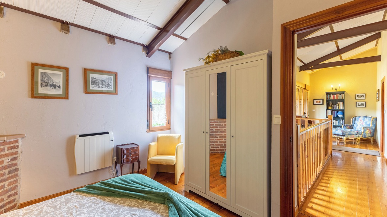 Photo of Bedroom in Bonilla de la Sierra