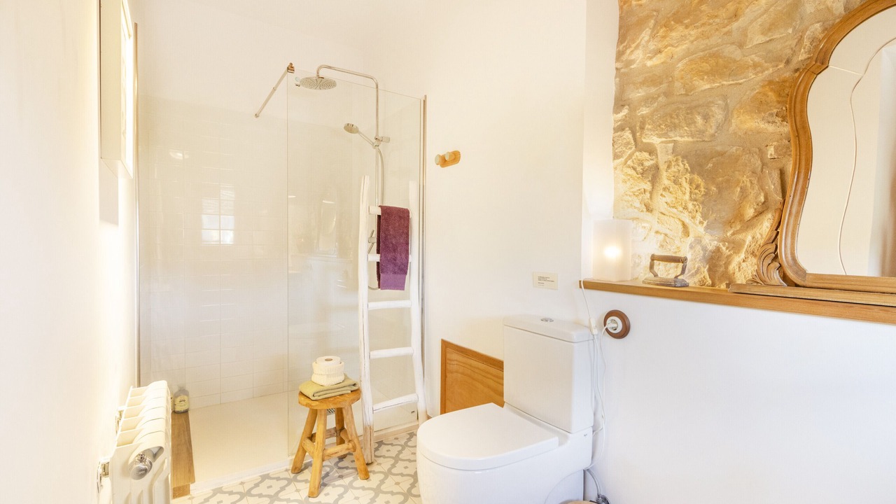 Photo of Bathroom in L'Espluga Calba