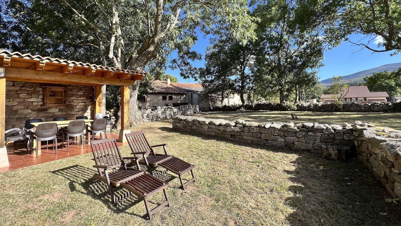 Photo of Outdoor in Naveda