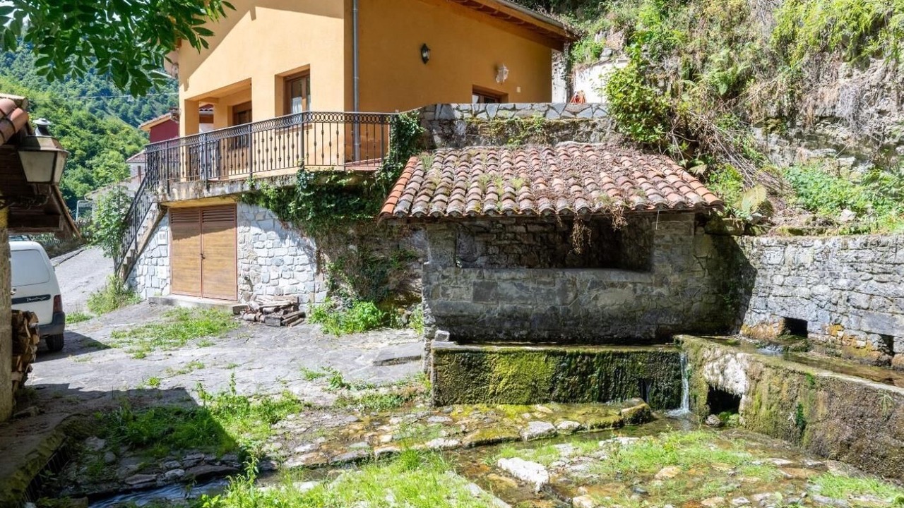Photo of Outdoor in Caso