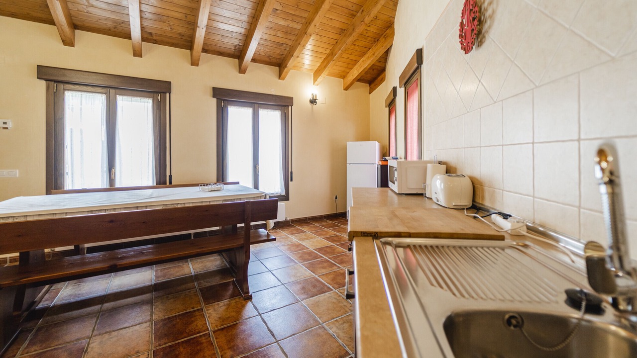 Photo of Kitchen in Espeja de San Marcelino