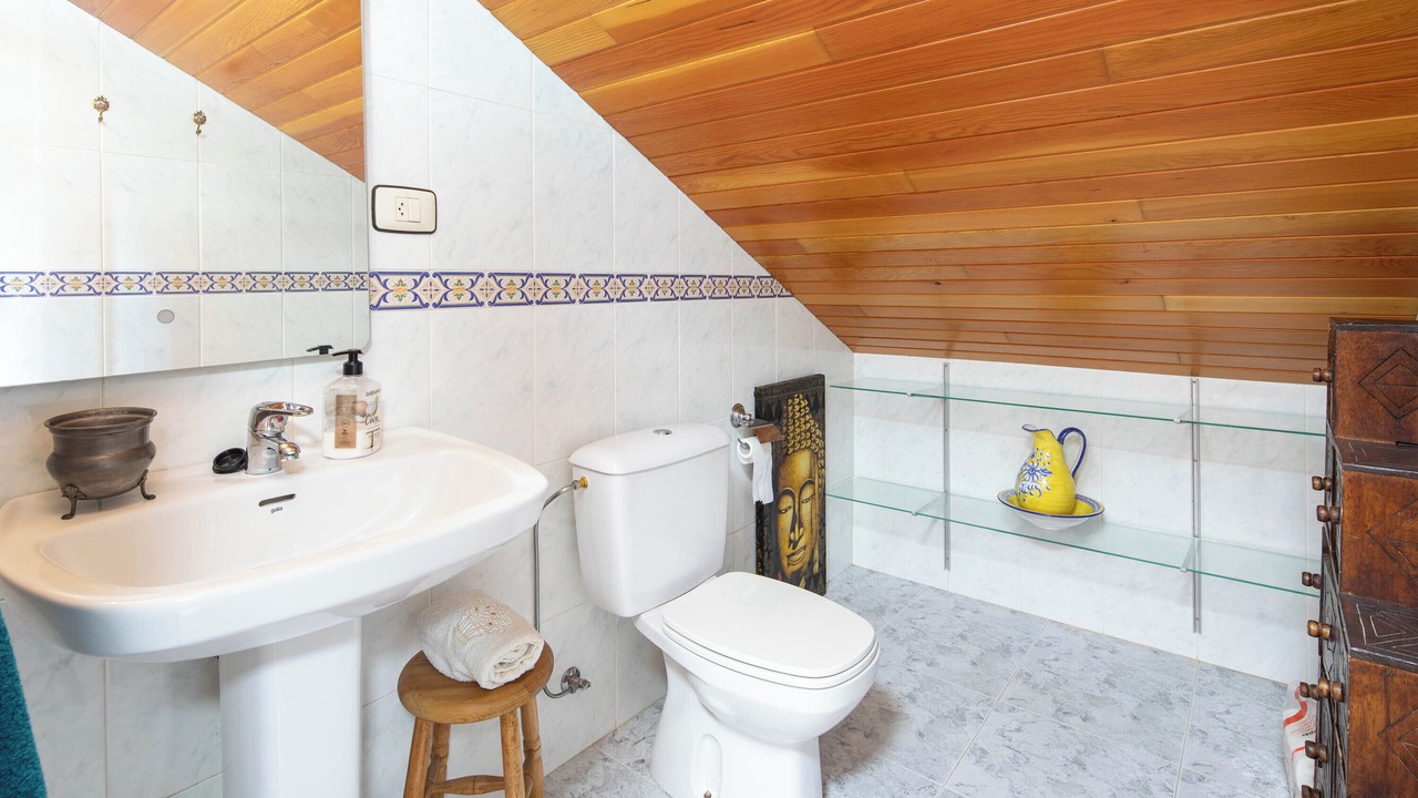 Photo of Bathroom in Callobre