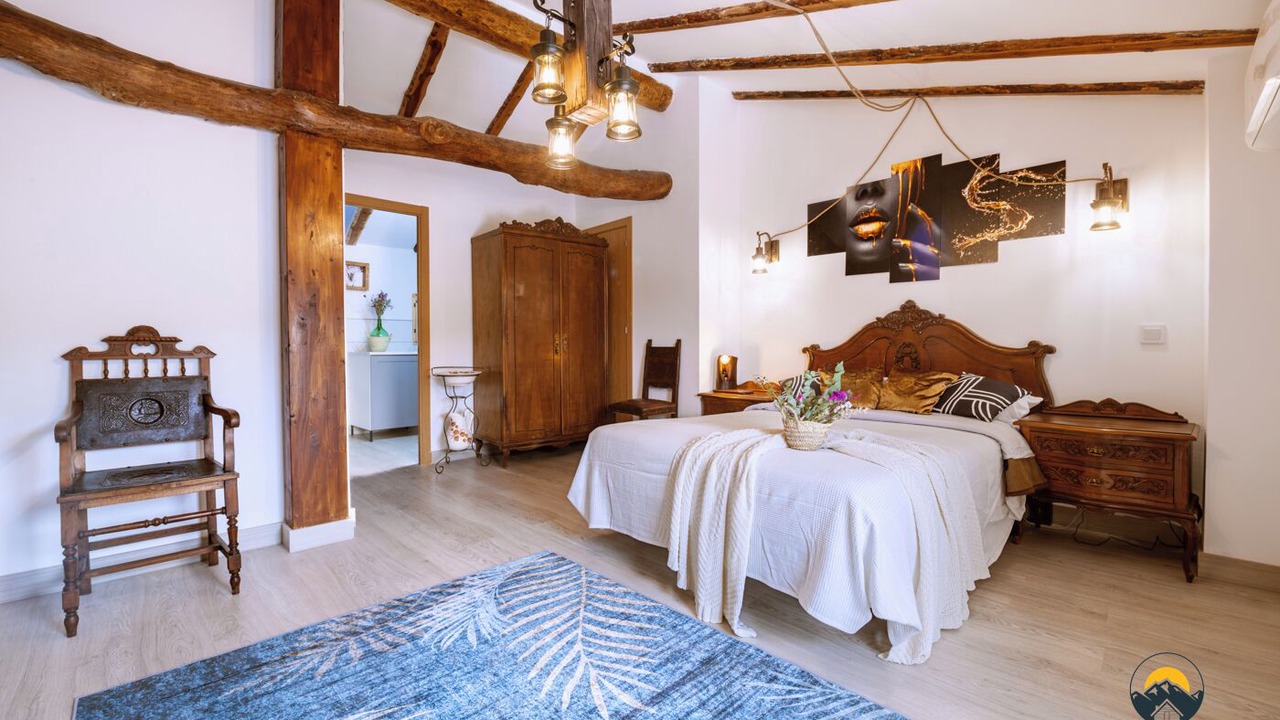 Photo of Bedroom in Corcoles