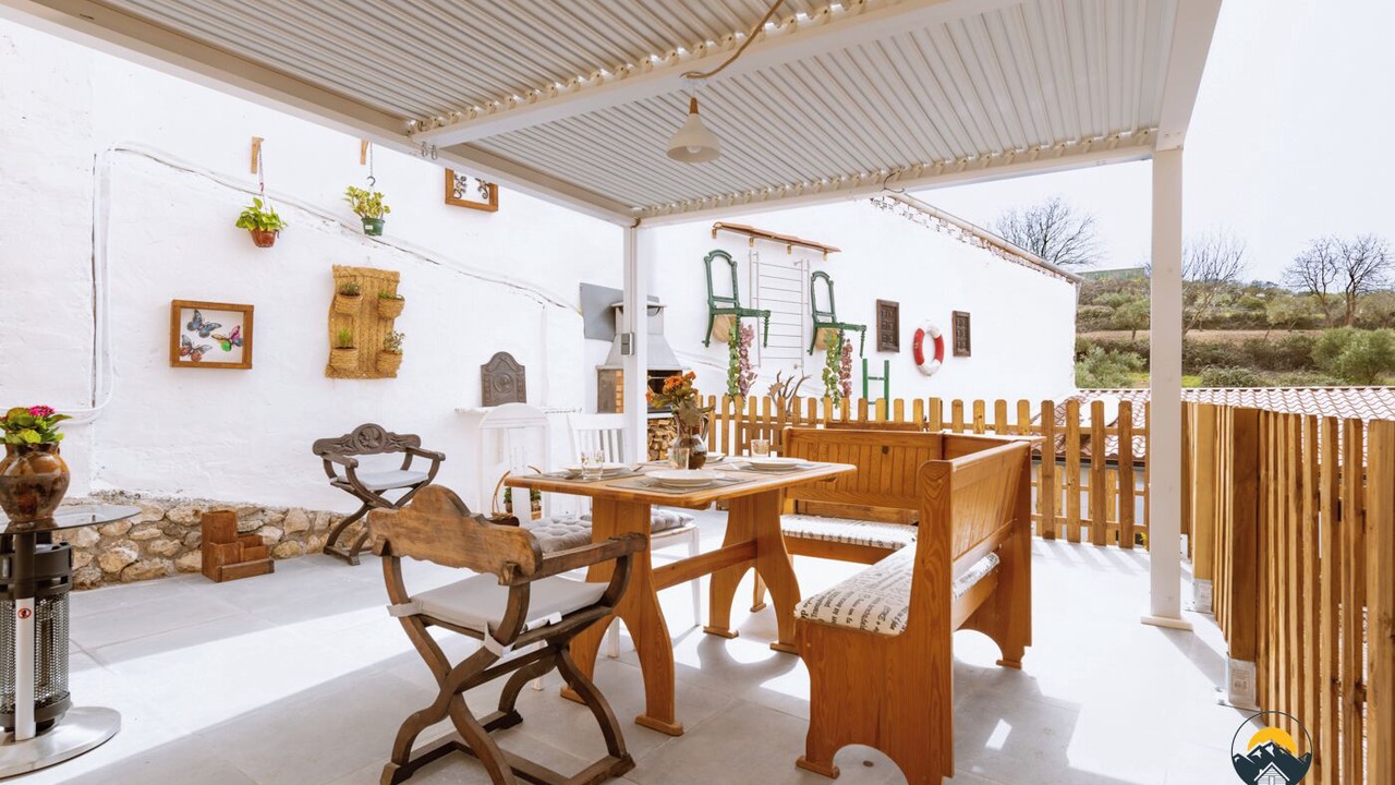 Photo of Outdoor in Corcoles