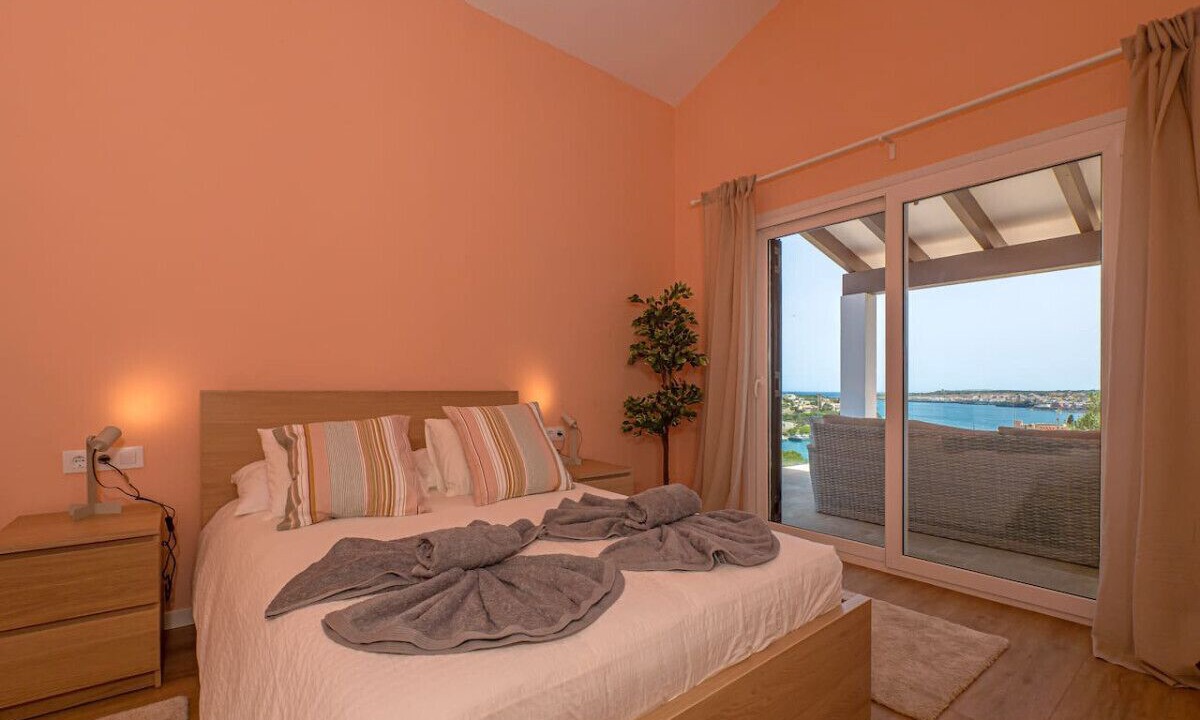 Photo of Bedroom in Cala Llonga
