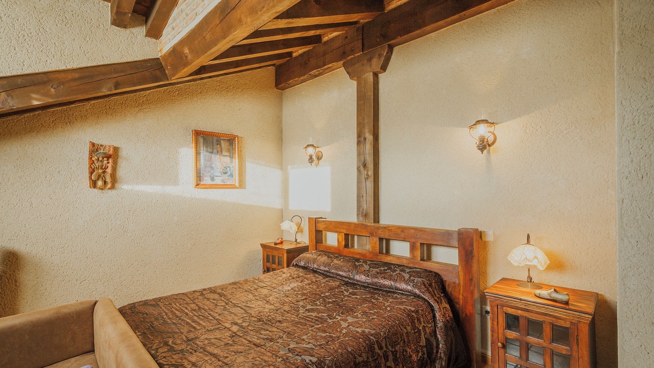 Photo of Bedroom in Turrubuelo