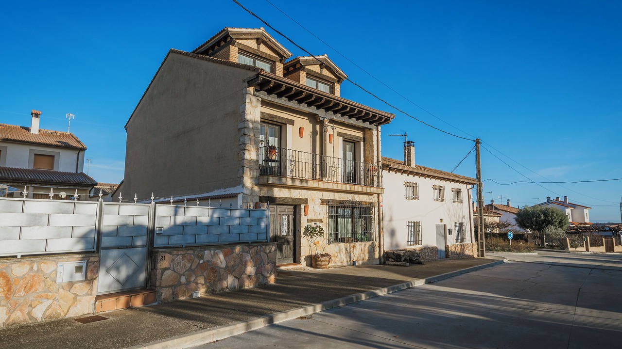 Photo of Outdoor in Turrubuelo