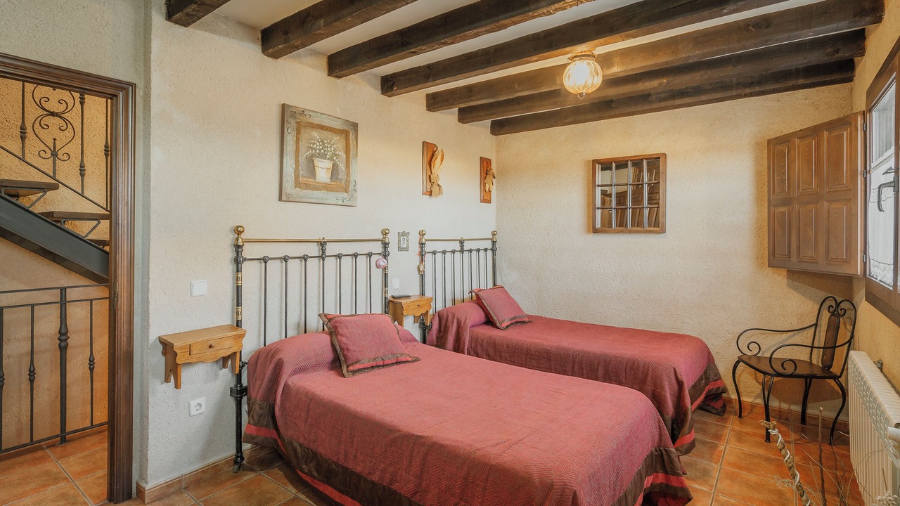 Photo of Bedroom in Turrubuelo