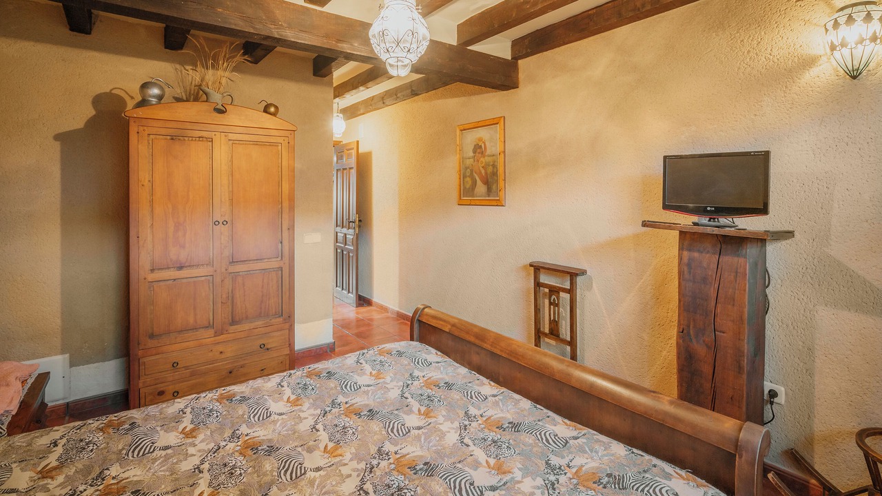 Photo of Bedroom in Turrubuelo
