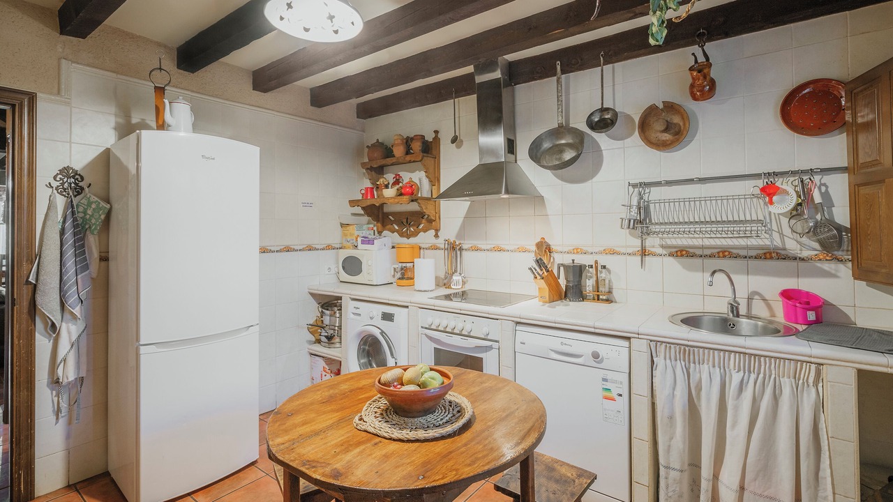 Photo of Kitchen in Turrubuelo