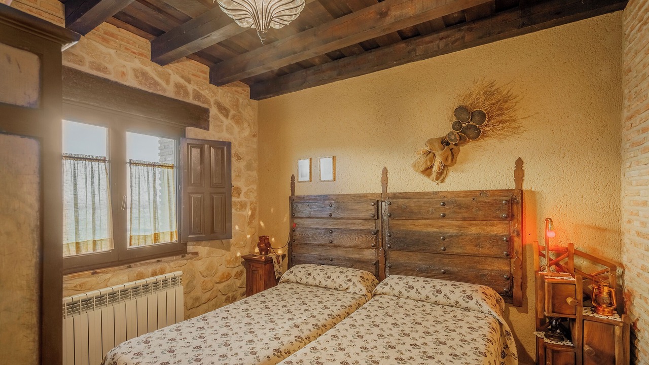 Photo of Bedroom in Turrubuelo