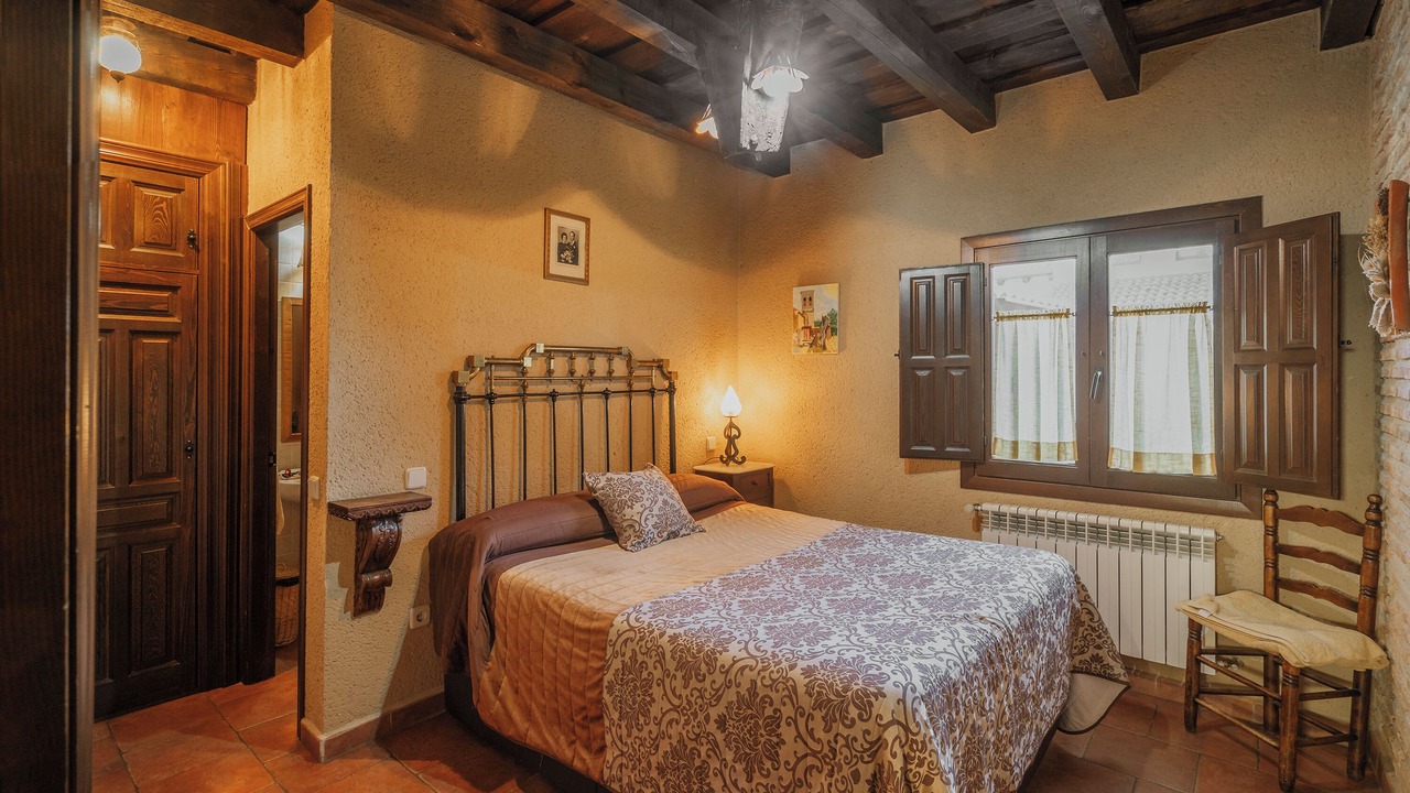 Photo of Bedroom in Turrubuelo