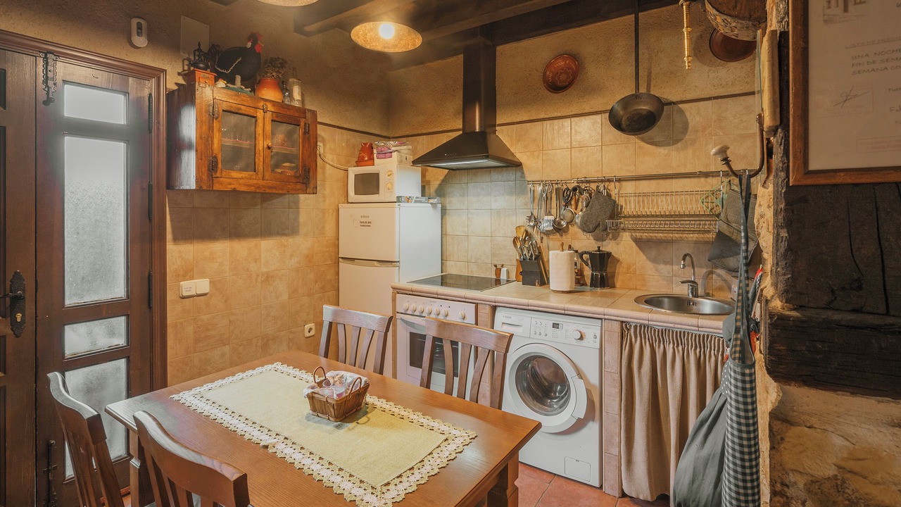 Photo of Kitchen in Turrubuelo