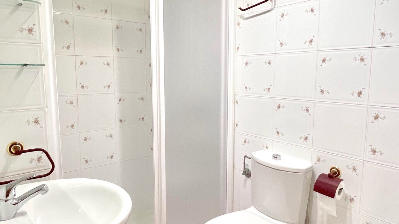 Photo of Bathroom in Covas