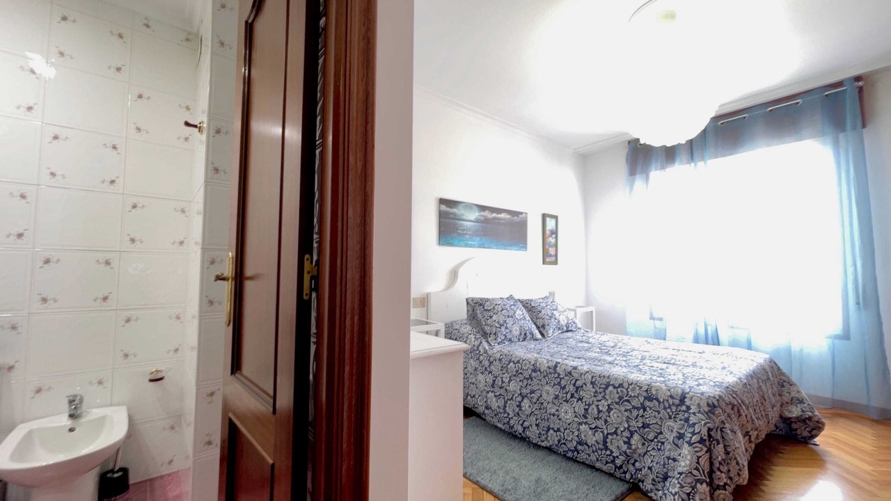 Photo of Bedroom in Covas