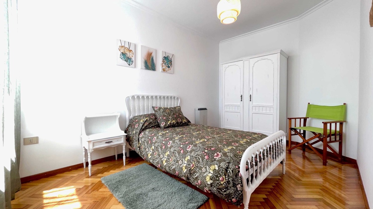 Photo of Bedroom in Covas