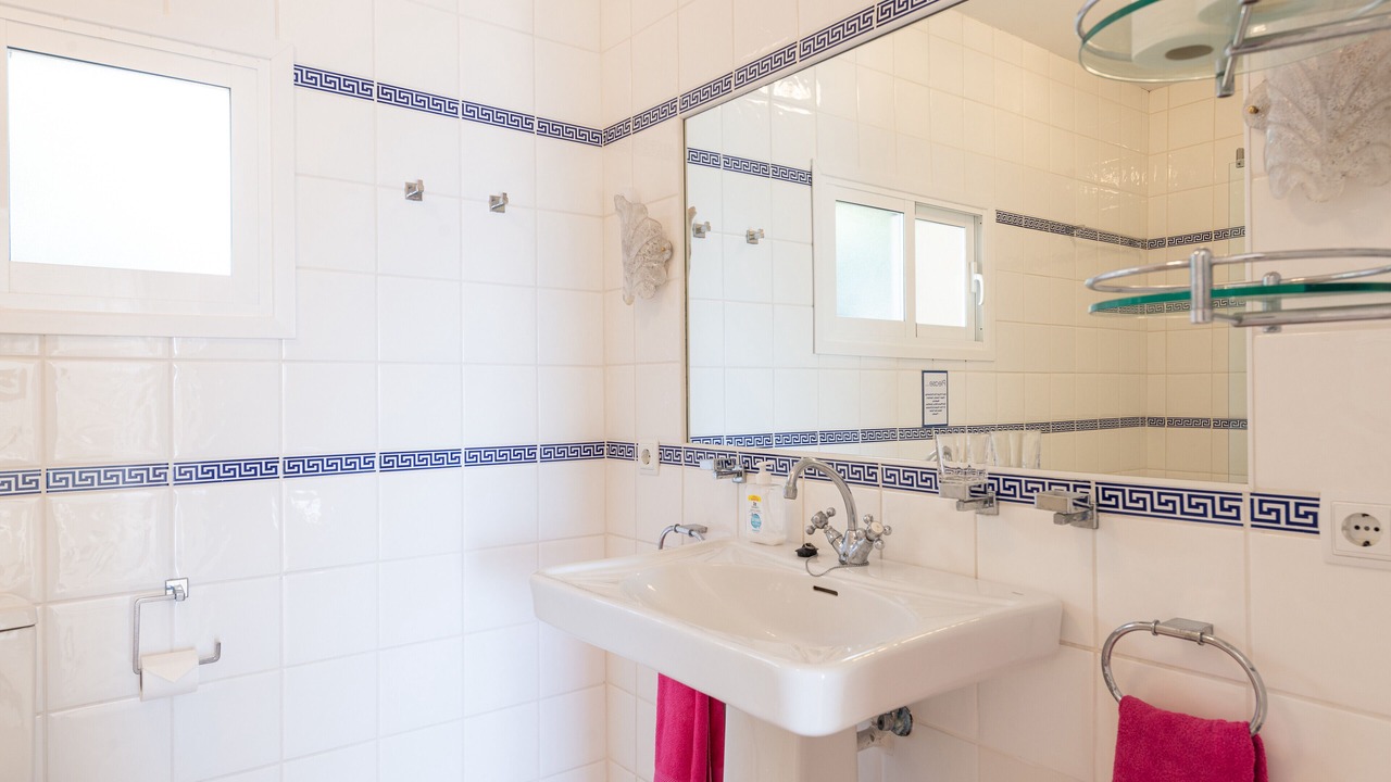 Photo of Bathroom in Portals Nous