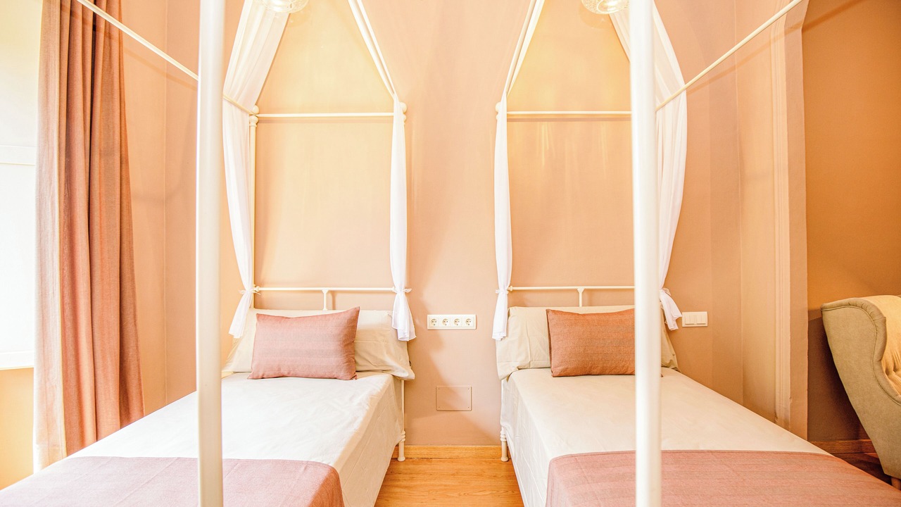 Photo of Bedroom in Besalu