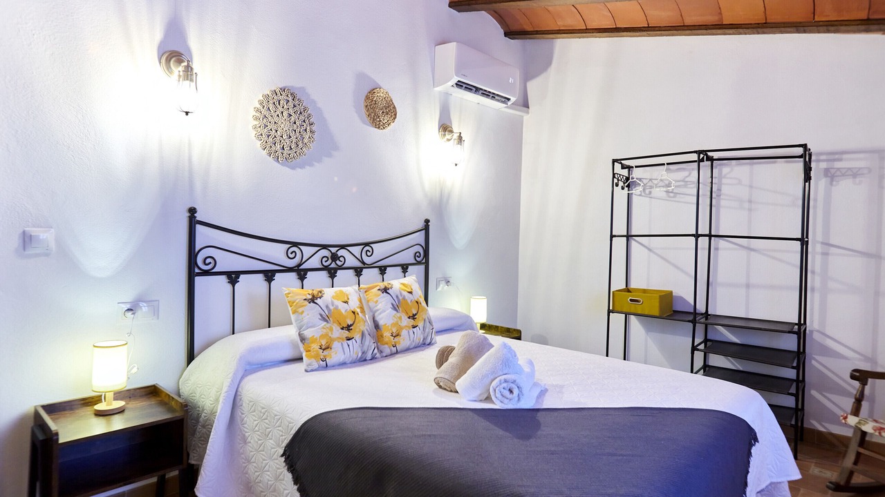 Photo of Bedroom in Cambil