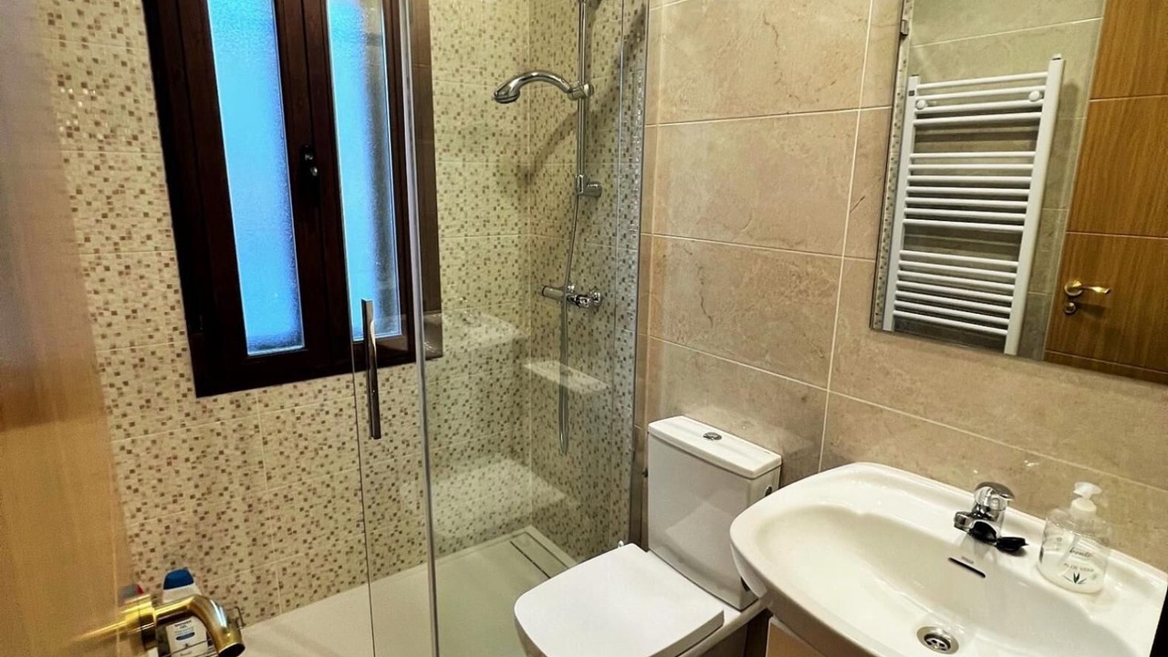 Photo of Bathroom in San Leonardo de Yague