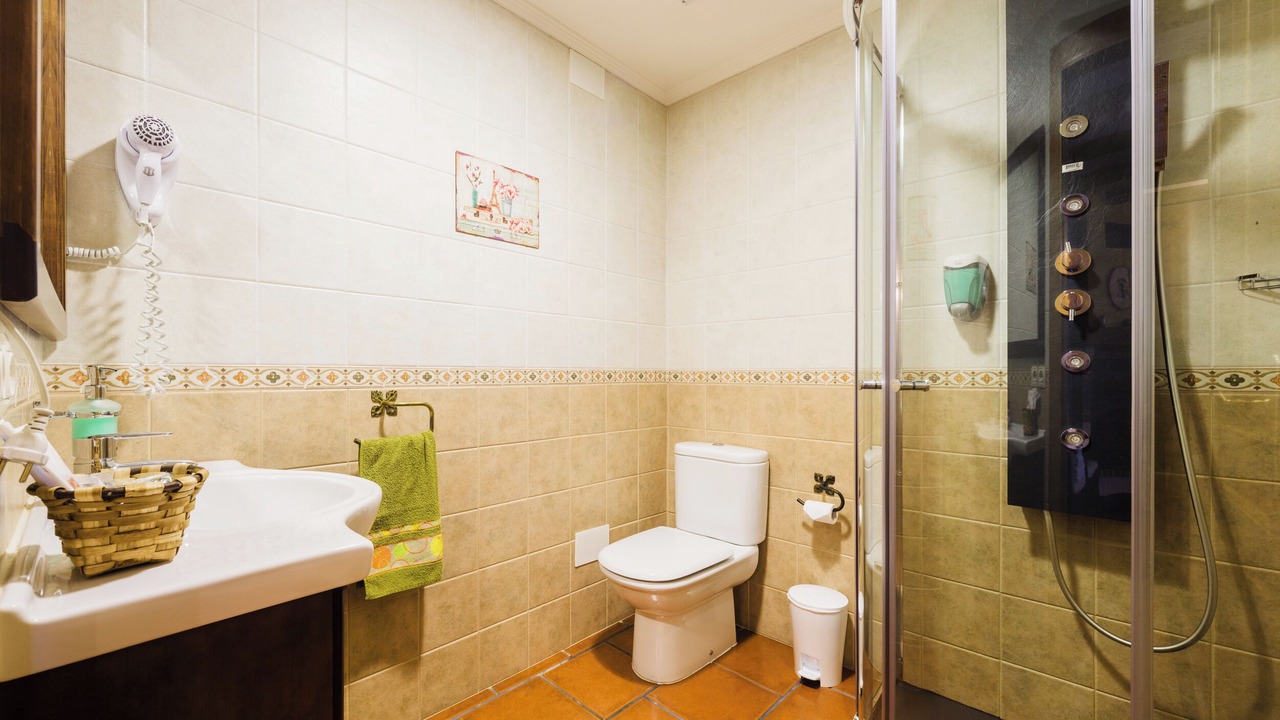 Photo of Bathroom in Caboalles de Abajo