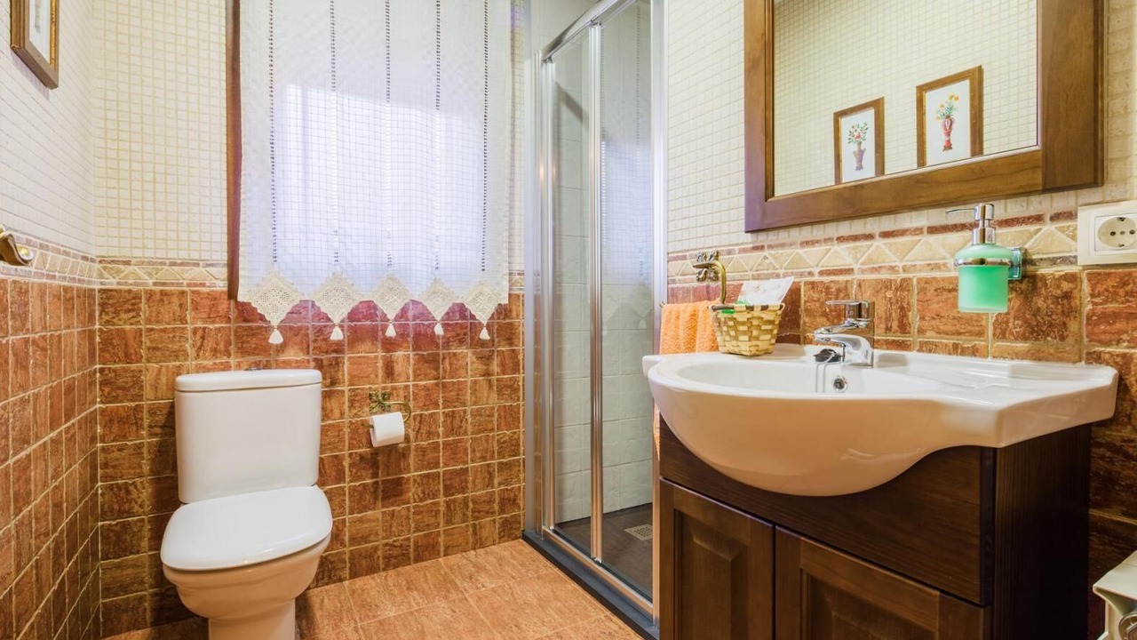 Photo of Bathroom in Caboalles de Abajo