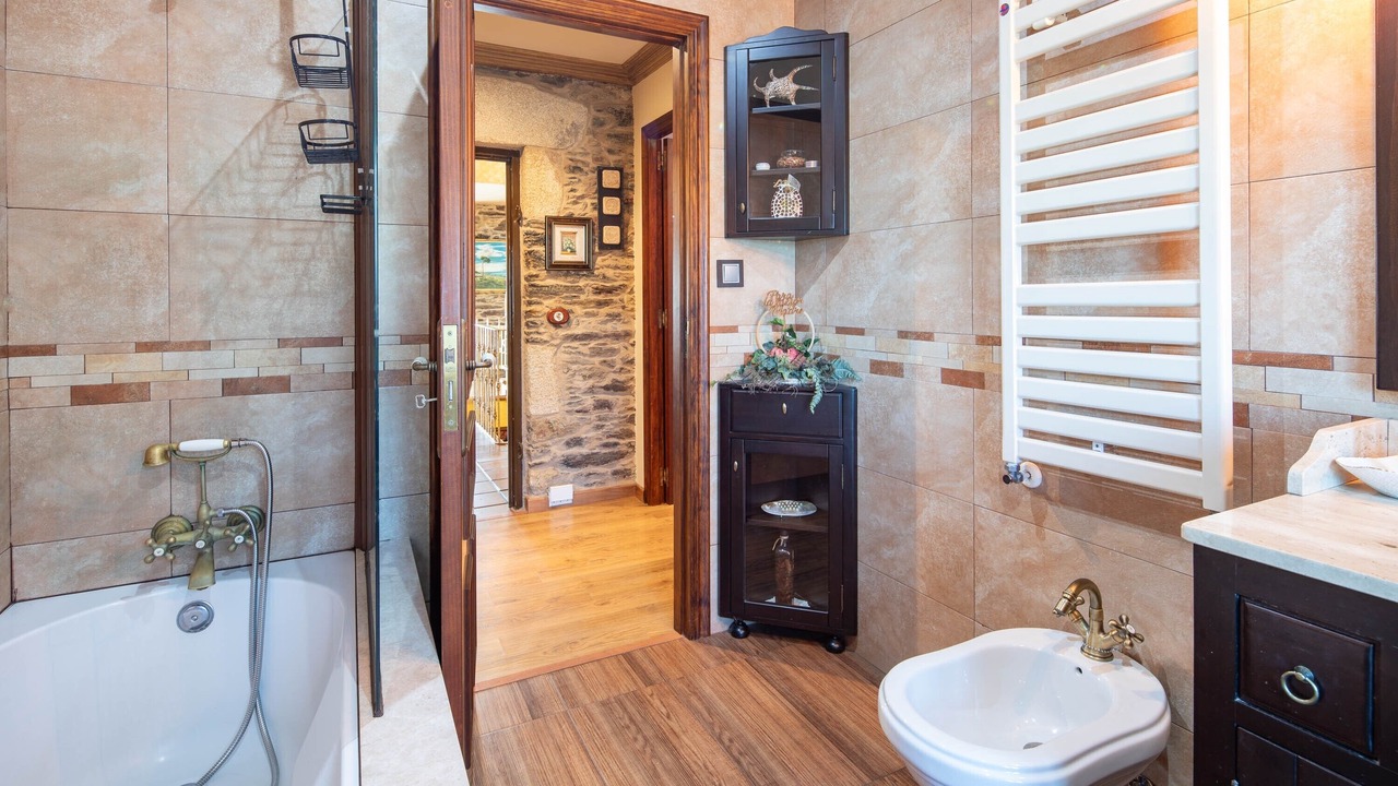 Photo of Bathroom in Forcarei