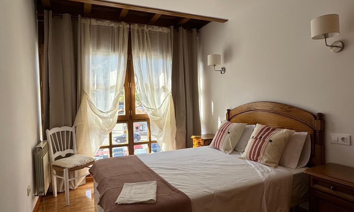 Photo of Bedroom in Potes