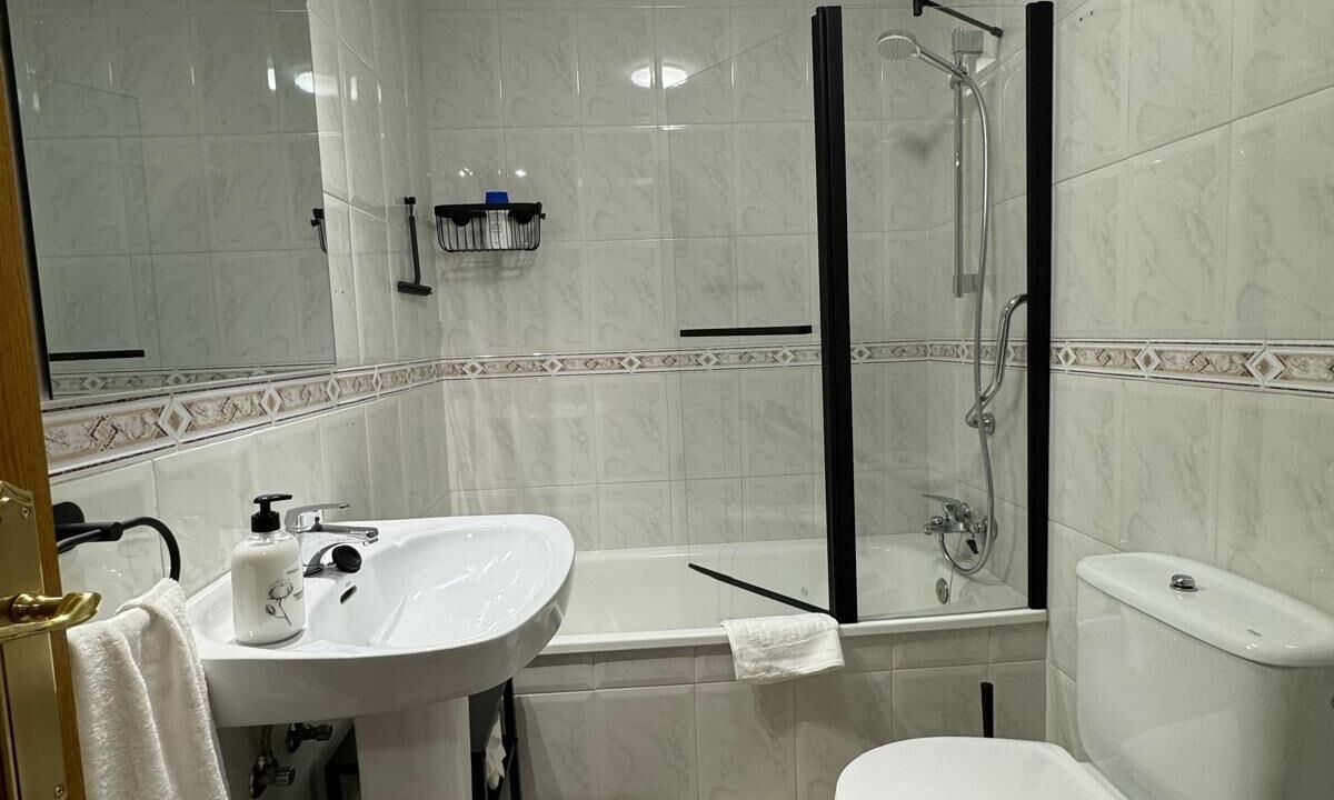 Photo of Bathroom in Potes