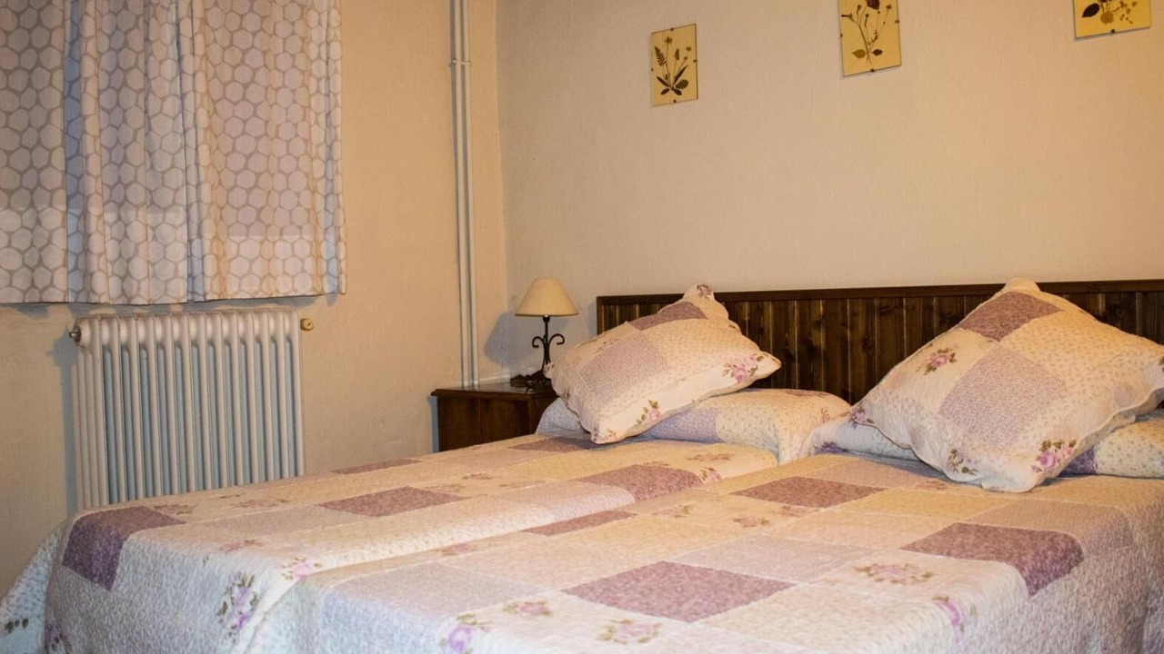 Photo of Bedroom in Velamazan