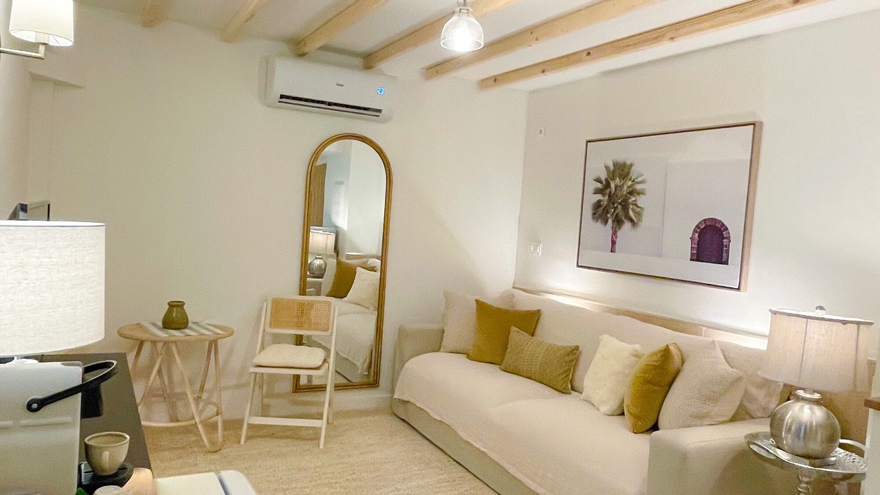 Photo of Livingroom in Portopi