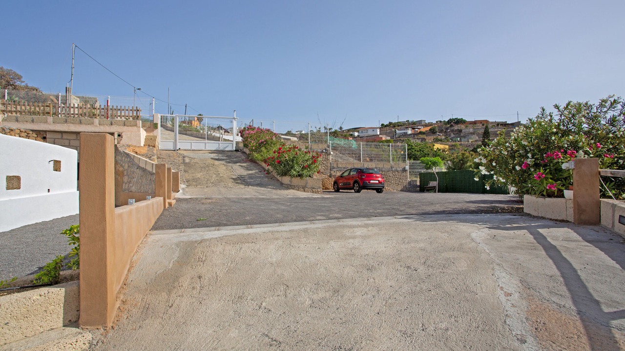 Photo of Outdoor in Fasnia